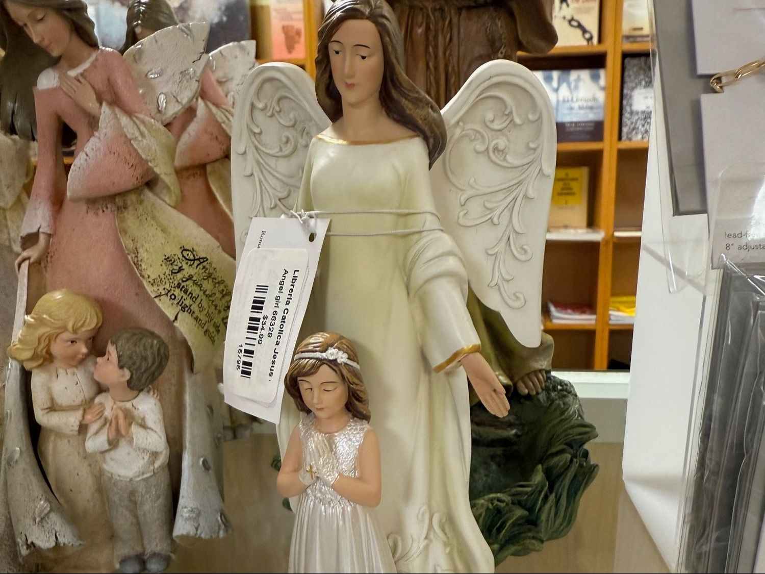 Angel w/boy 66329 7.75"